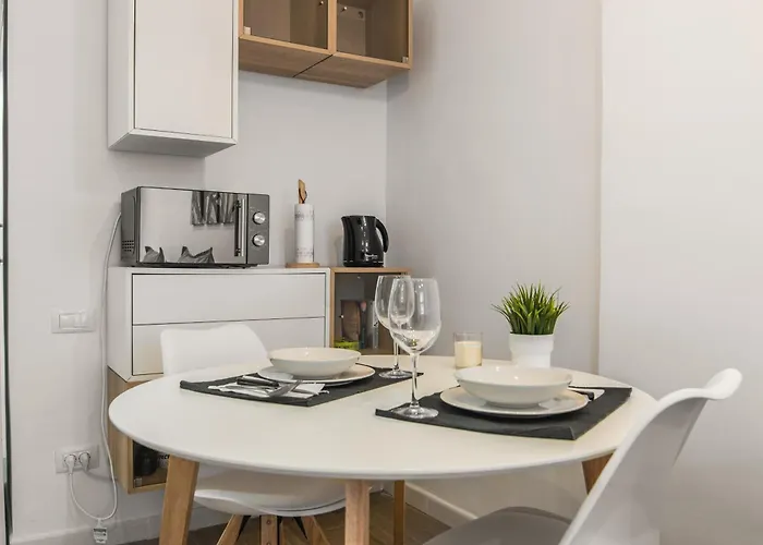 Nomad Las Canteras